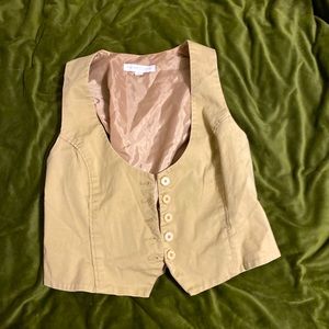 Tan vest